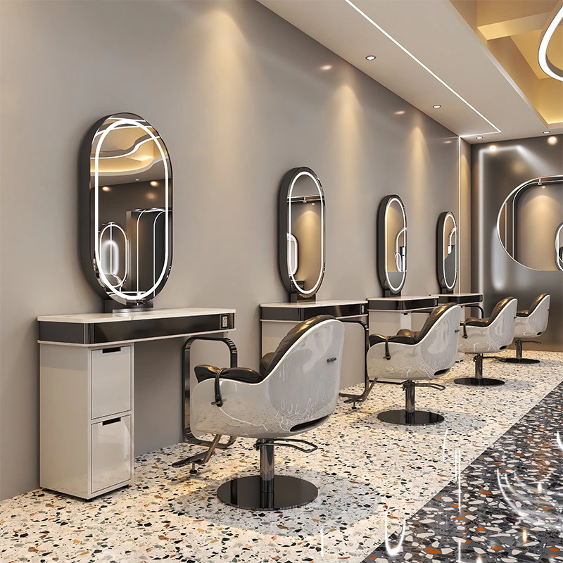 Salon Speculum Stations cum DUXERIT lux