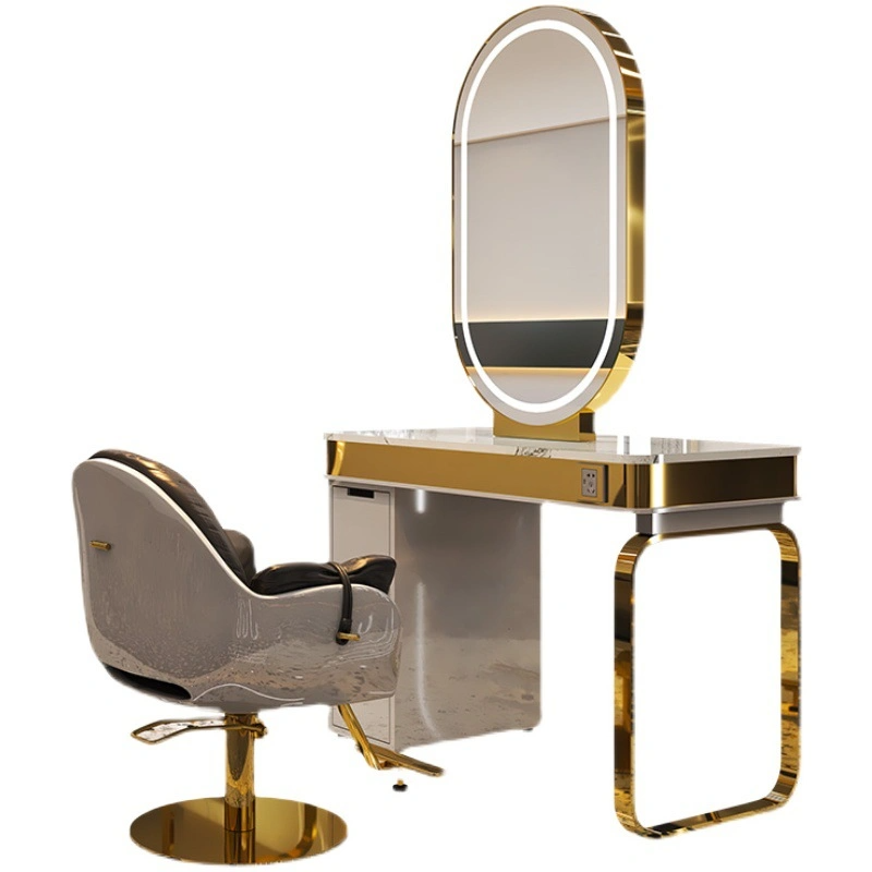 Salon Speculum Stations cum DUXERIT lux
