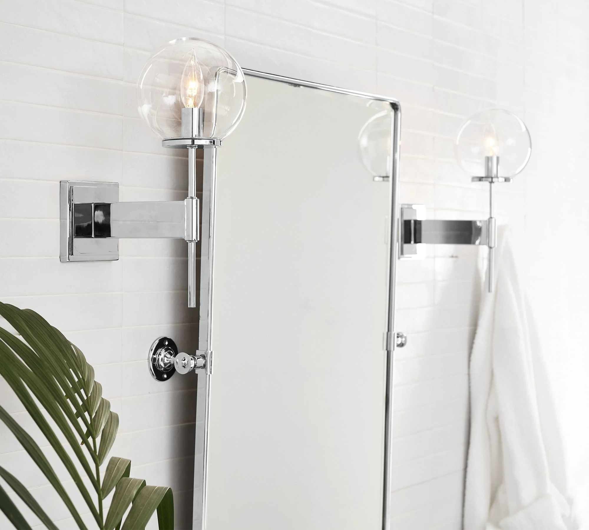 2022 New Arrival Bathroom Hotel Stainless Steel Vanities Modern Waterproof Speculum Cabinets with Speculum